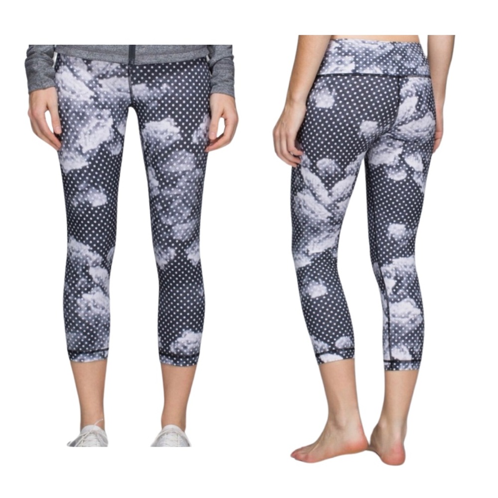 Lululemon Wunder Under Crop II Dottie Dream Rose Size 6